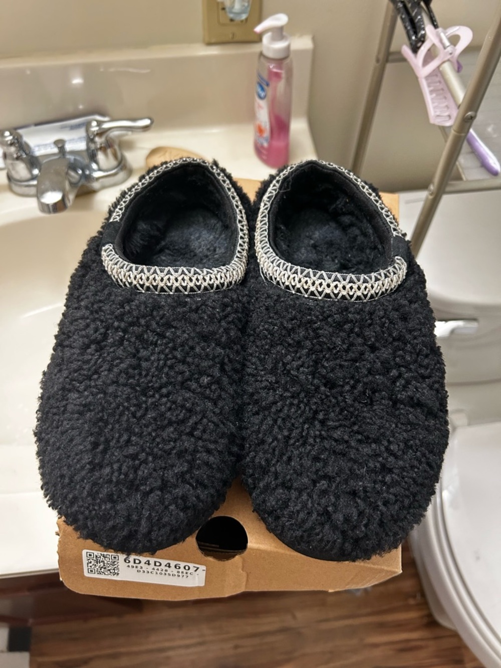 Ugg maxi curly ( woman’s size 8 )